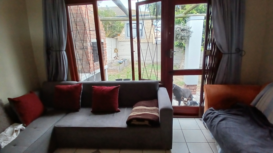To Let 2 Bedroom Property for Rent in Lorraine Eastern Cape